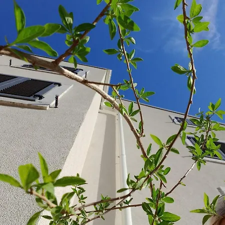 Apartman Desanti 4